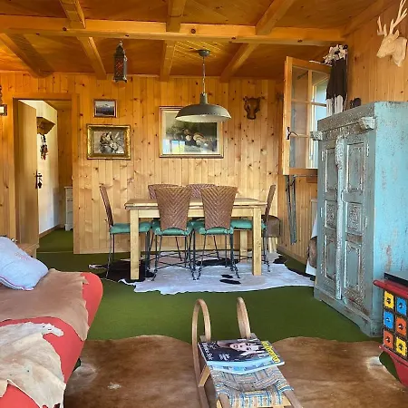 2 Bedroom Close To Lifts And Amenities Apartament Gryon